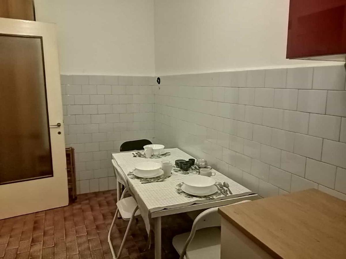 Ferienwohnung Galeazzi Private House Milano Exterior foto